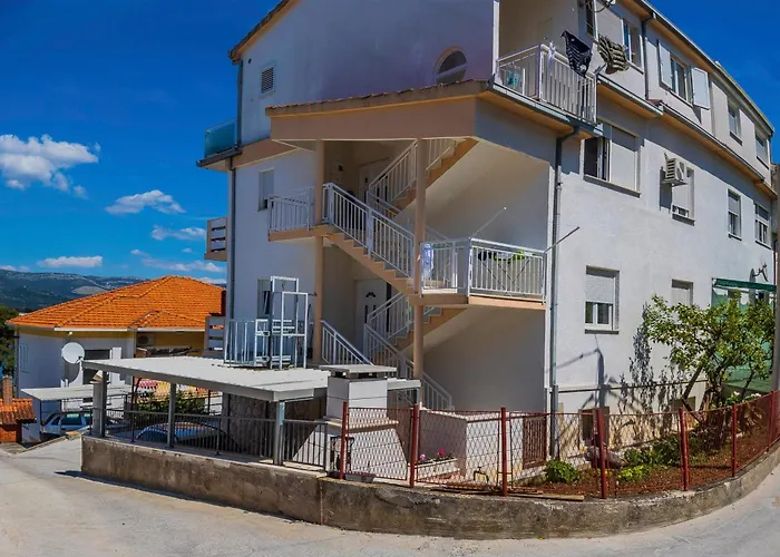 Raos In Trogir - Mittel-dalmatien 3*