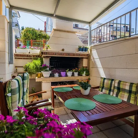 Raos In Trogir - Mittel-dalmatien Guest house 3*
