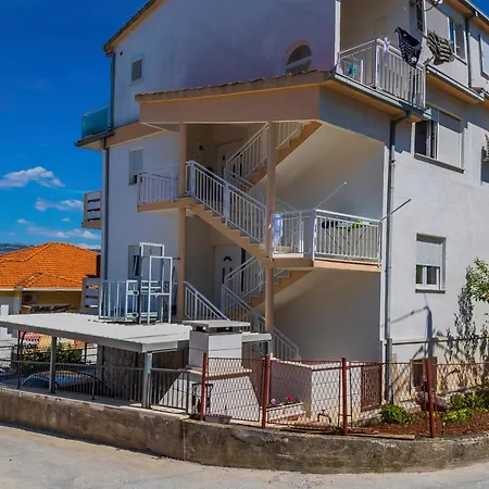 Raos In Trogir - Mittel-dalmatien 3*